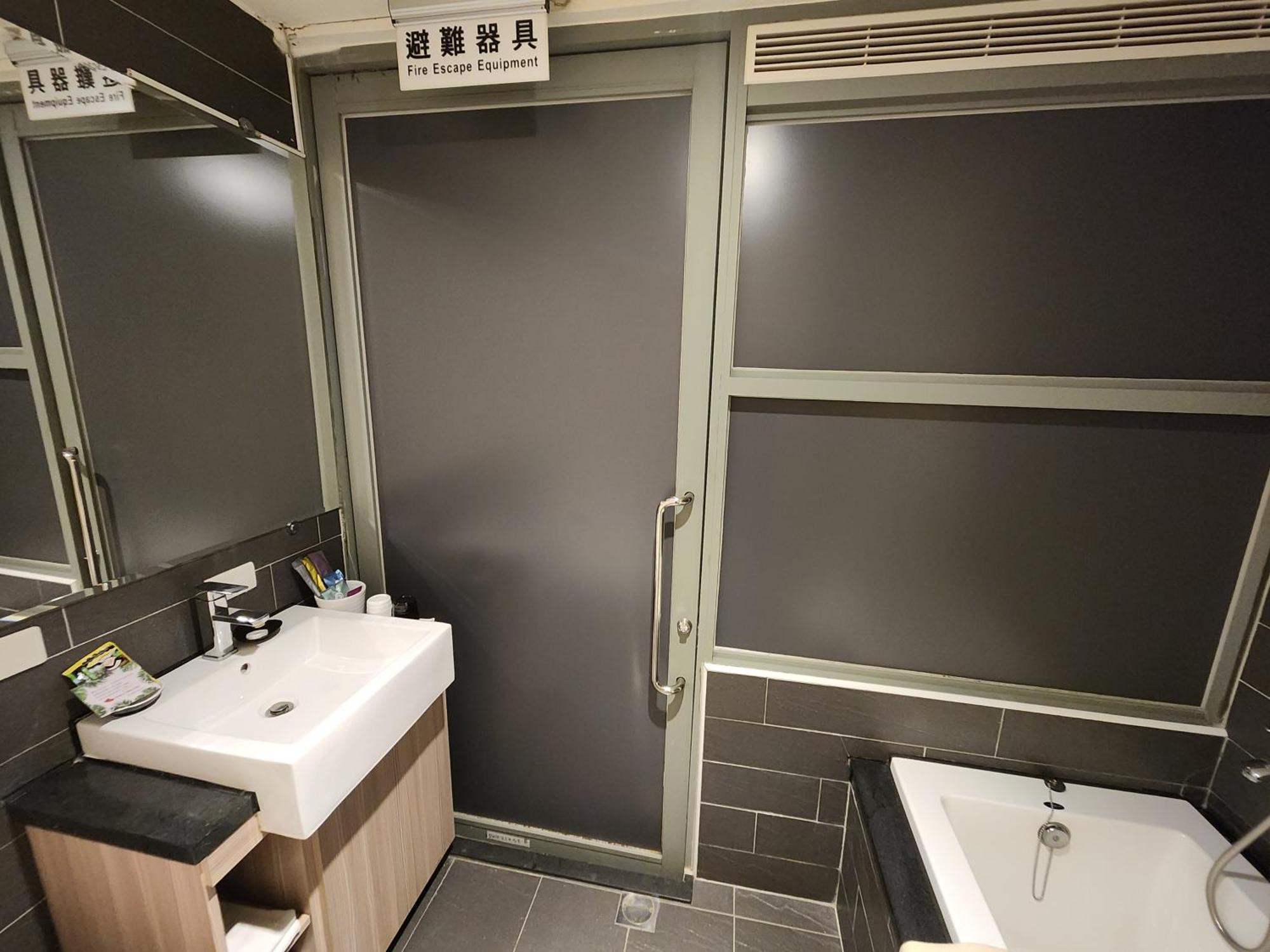 Merryday Hotel Banqiao Taipei Exterior photo