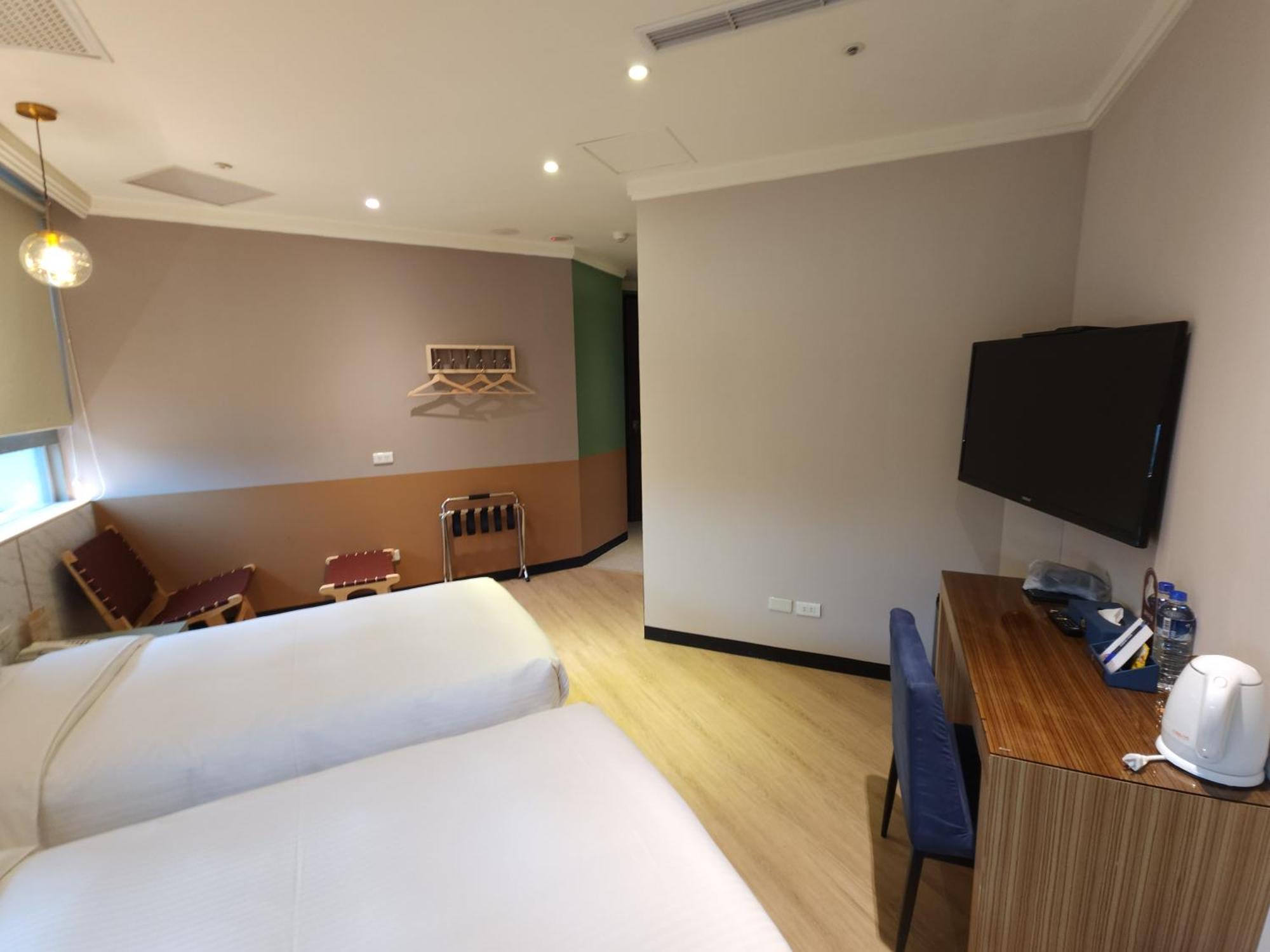 Merryday Hotel Banqiao Taipei Exterior photo