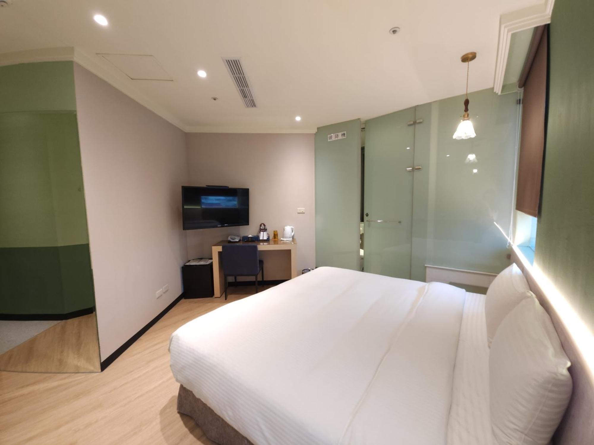 Merryday Hotel Banqiao Taipei Exterior photo