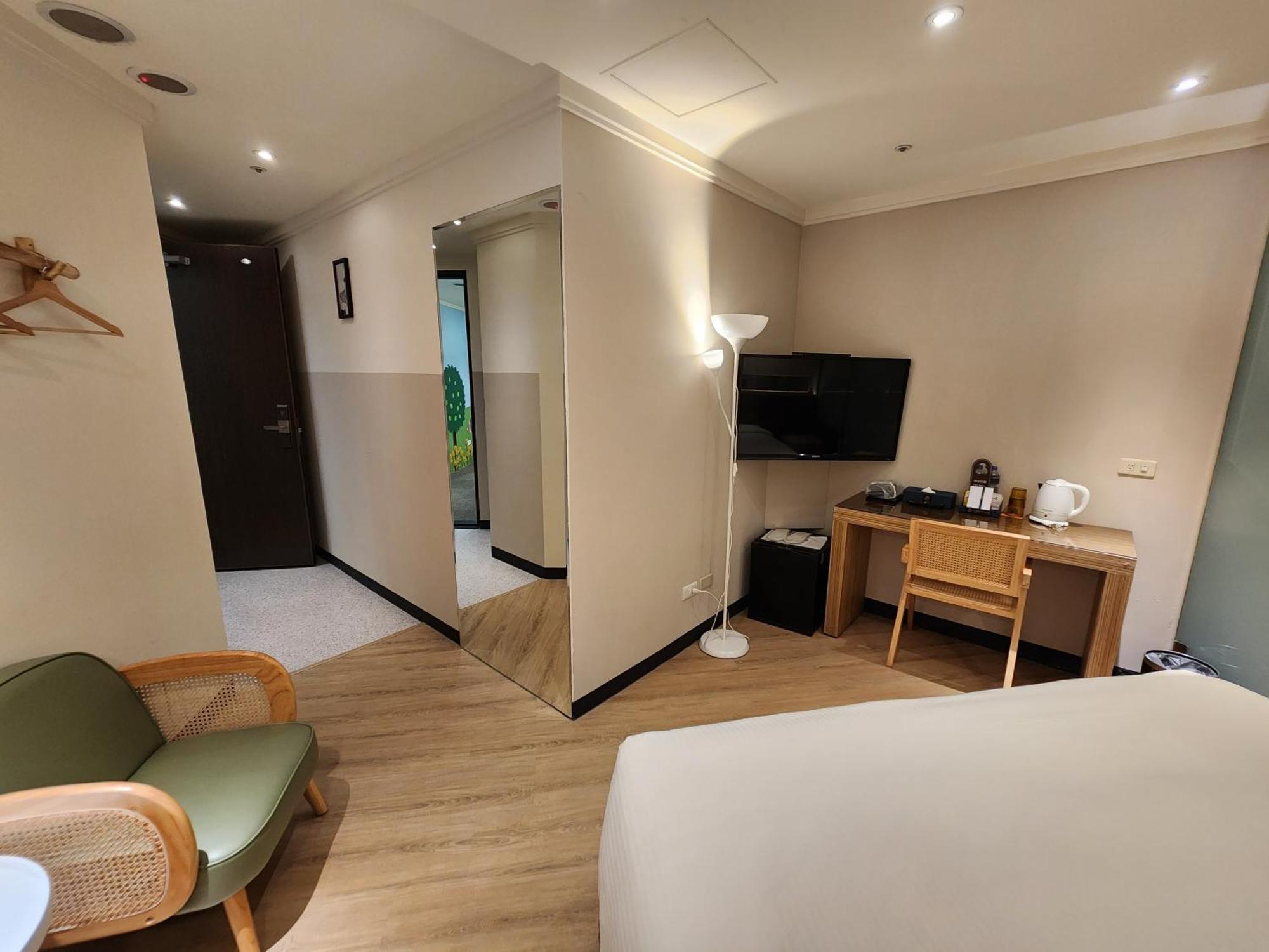 Merryday Hotel Banqiao Taipei Exterior photo