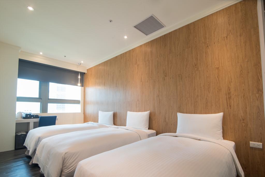 Merryday Hotel Banqiao Taipei Exterior photo
