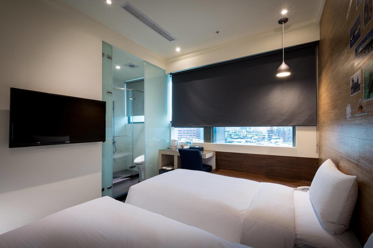 Merryday Hotel Banqiao Taipei Exterior photo