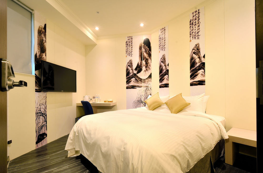Merryday Hotel Banqiao Taipei Exterior photo