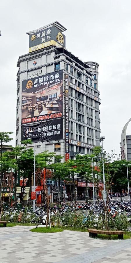 Merryday Hotel Banqiao Taipei Exterior photo